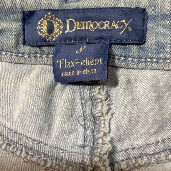 Democracy, size 8 stretch jeans. - Picture 3 of 7